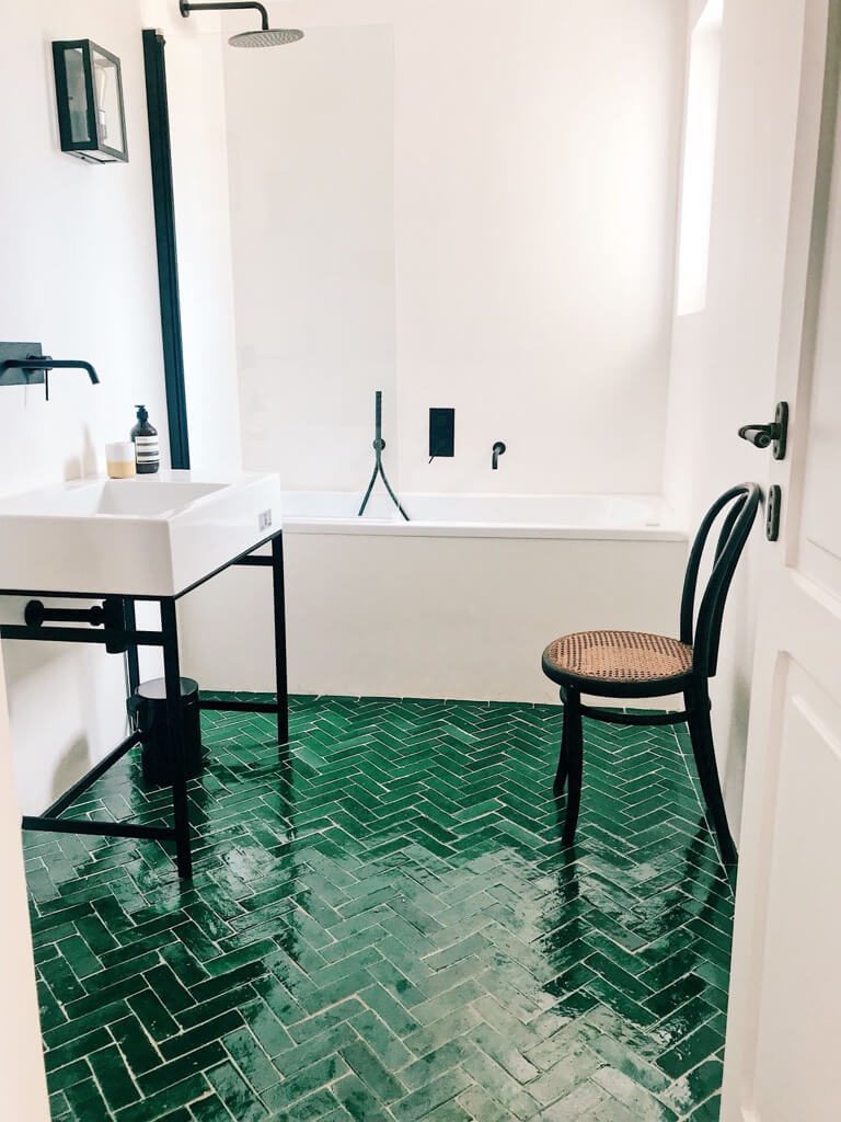 bathroom_ceramic_tile_flooring_ideas