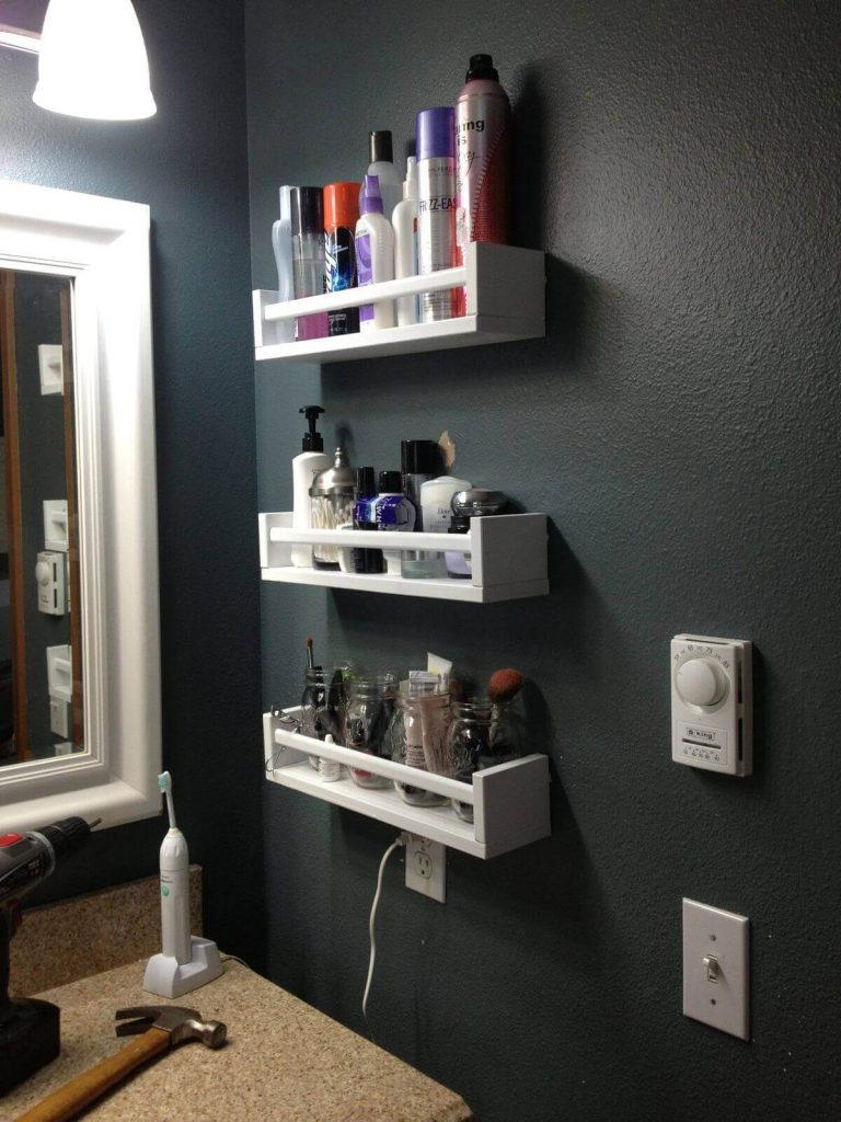 makeup_storage_ideas_for_small_bathroom