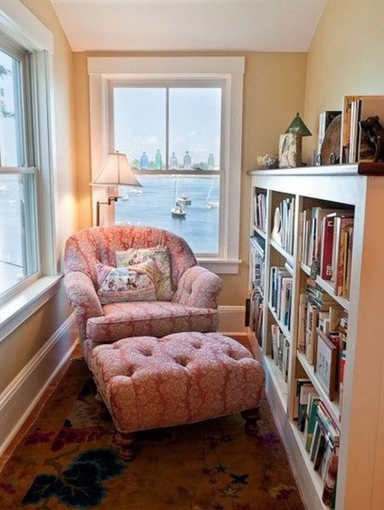reading nook ideas for small spaces