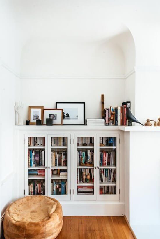 bookshelf decor accessories