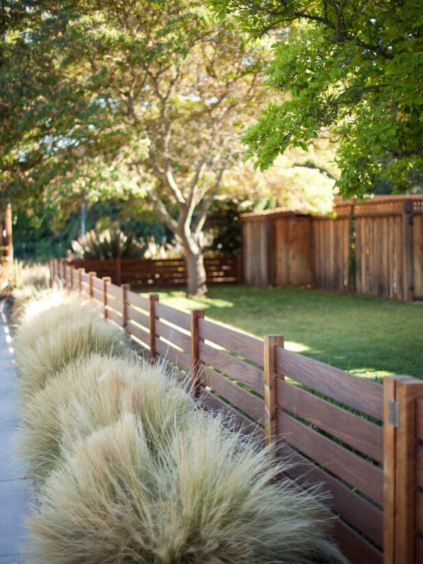 wooden fence ideas for front yard