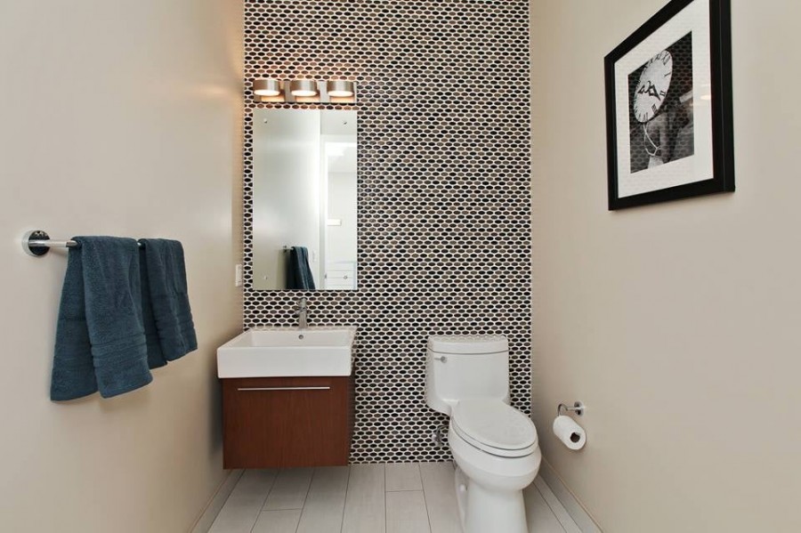 Half Bathroom Wall Pattern