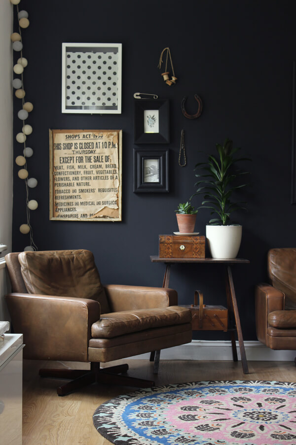 living room ideas for black leather couches